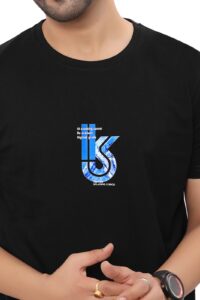 CLASSIC BLACK T-SHIRT